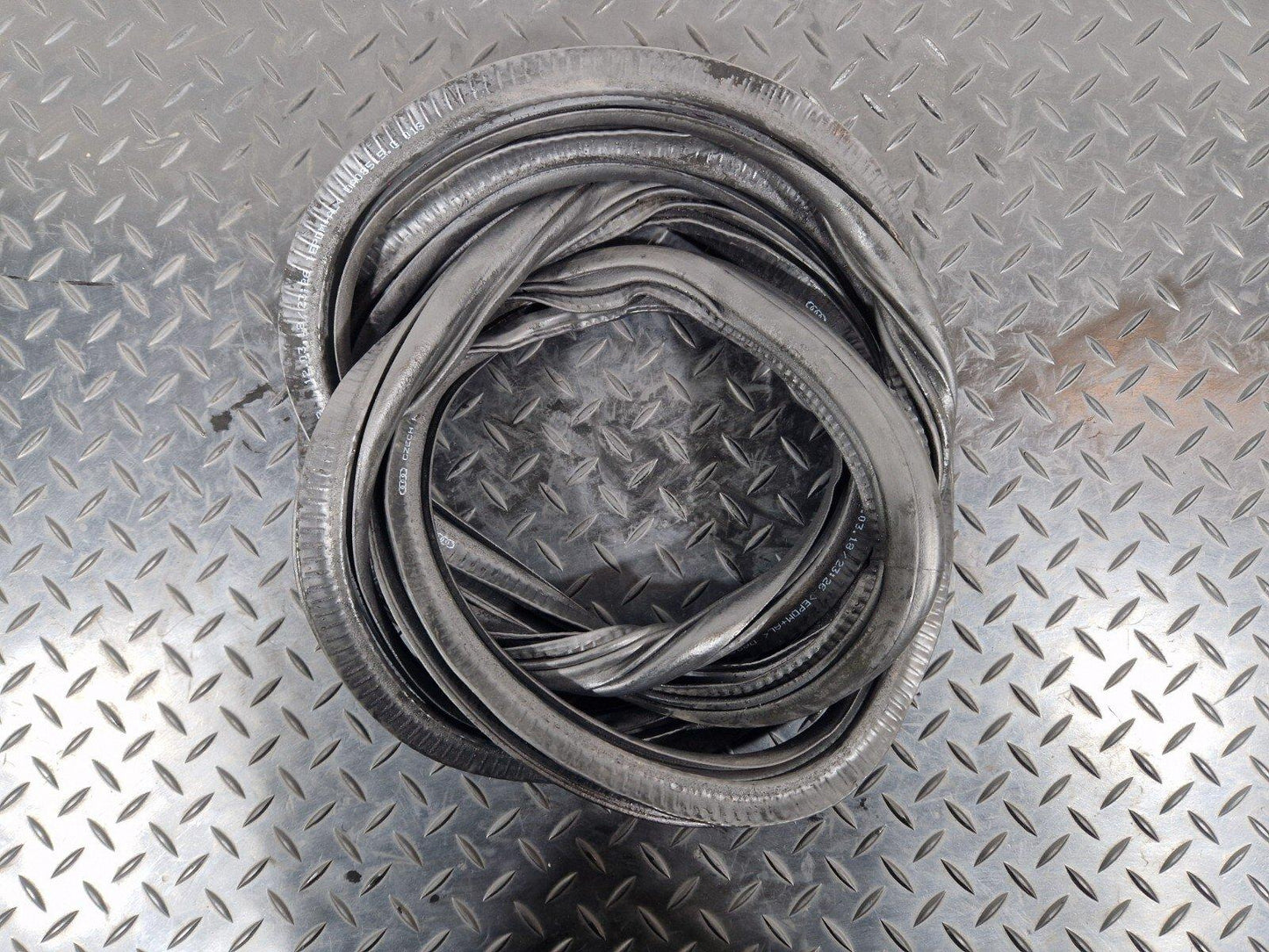 16-19 AUDI A4 B9 Rear Right or Left Door Rubber Seal 8W5833721B