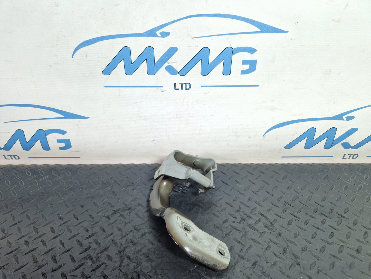 Audi A6 Allroad C7 Left Side Bootlid Tailgate Hinge 4G9827299A