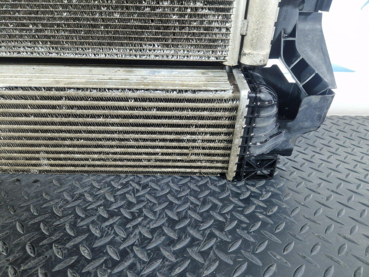 14-21 BMW 2 SERIES F45 F46 218D GENUINE COOLANT RADIATOR & FAN 7617630 7617608