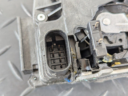 11-19 MERCEDES BENZ ML W166 GENUINE FRONT LEFT DOOR LOCK A0997201335