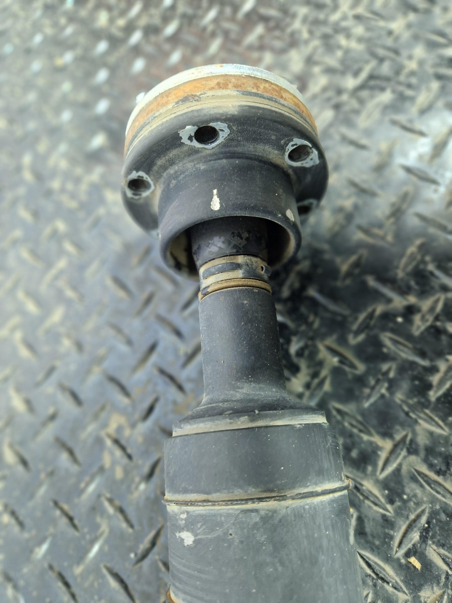 Range Rover Evoque L551 2.0 Petrol Propshaft K8D2-7L190-AC K8D27L190AC