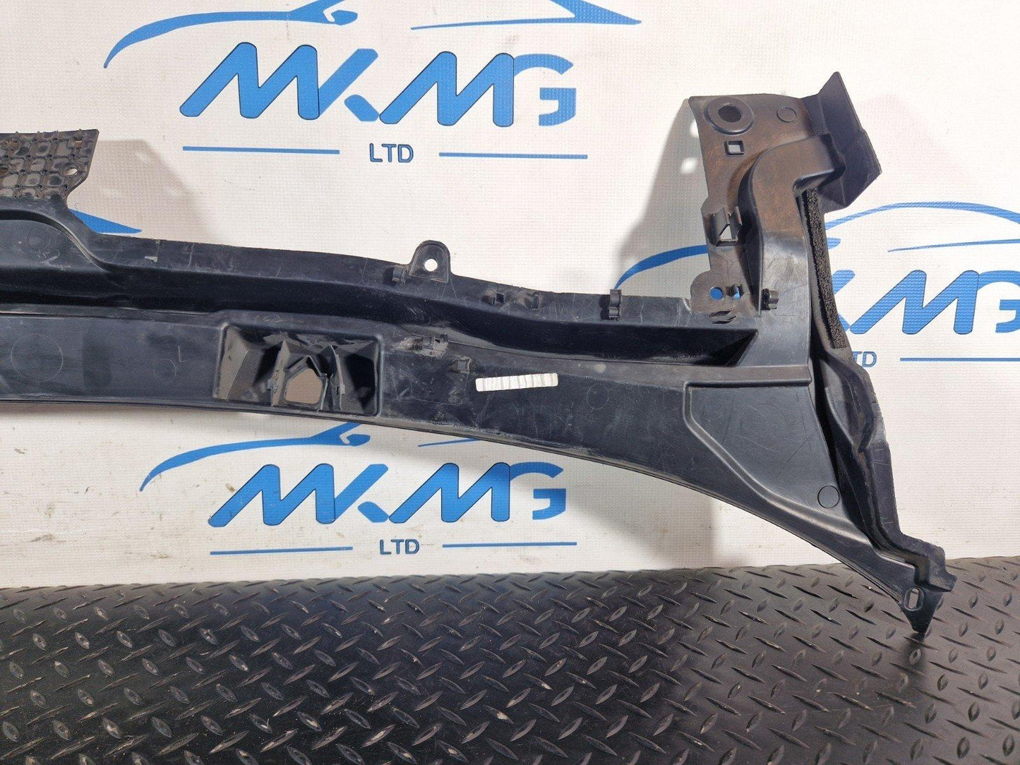 LAND ROVER DISCOVERY SPORT L550 OEM WINDSCREEN SCUTTLE PANEL LK72-4105-DB