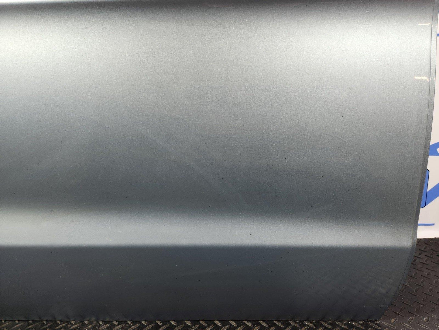 11-19 MERCEDES BENZ ML W166 GENUINE FRONT RIGHT O/S COMPLETE DOOR IN SILVER 988