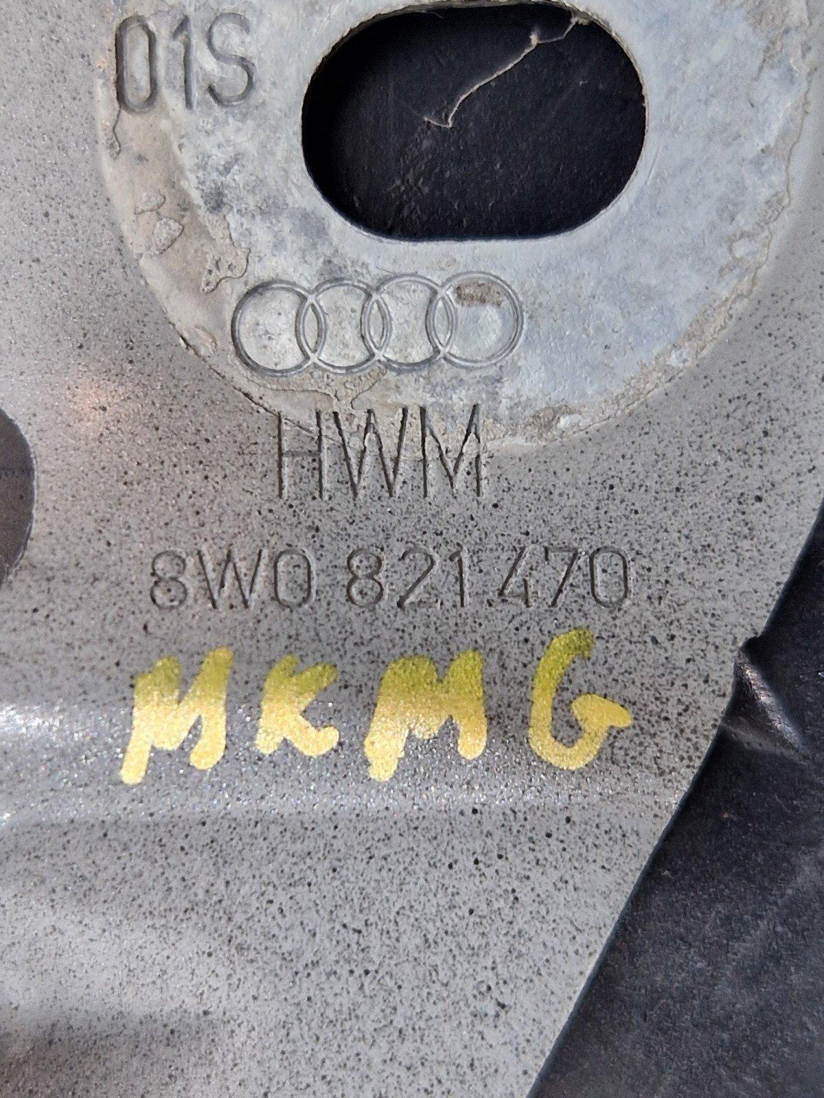 16-19 AUDI A4 B9 GENUINE OEM FRONT RIGHT DRIVER SIDE WING BRACKET 8W0821470