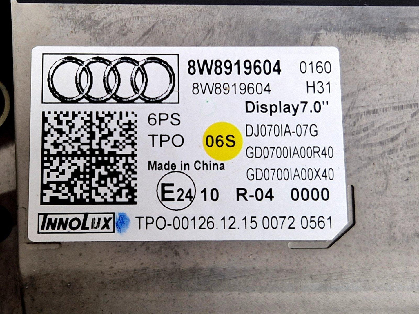 16-19 AUDI A4 B9 GENUINE SAT NAV DISPLAY MMI SCREEN 8W2919604
