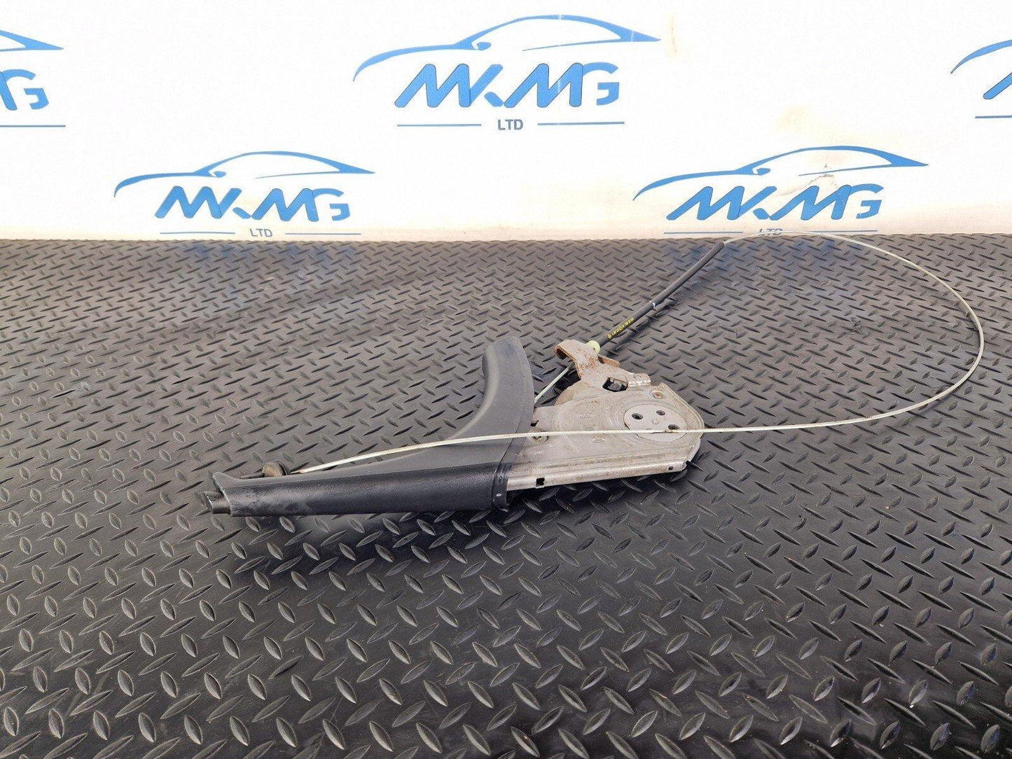 18-ON MERCEDES SPRINTER W907 W910 HANDBRAKE A9074204500
