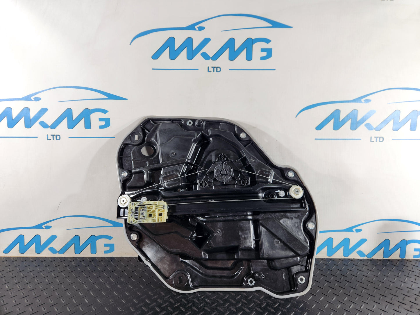 BMW 118i F40 Hatchback Rear Left Passenger Window Regulator Motor 5A02FA7