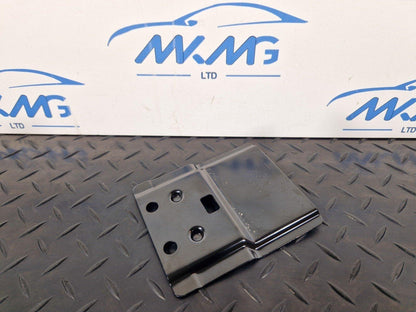 16-19 AUDI A4 B9 GENUINE REAR BOOT PANEL BRACKET HOLDER 8W0863253