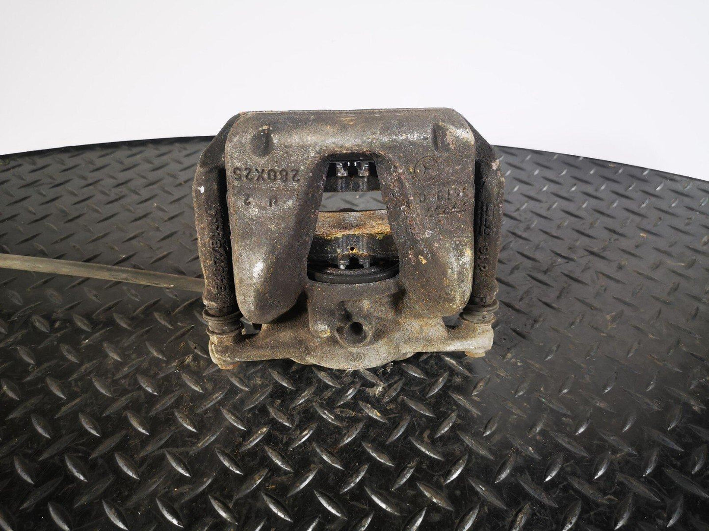 12-18 MERCEDES A B-CLASS W176 W246 1.5CDI FRONT LEFT N/S BRAKE CALIPER 280X25