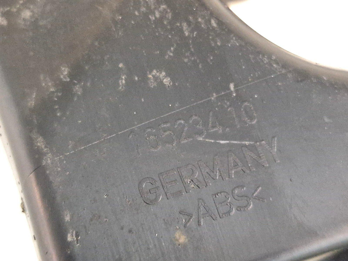 BMW 2 GRAN TOURER F46 GENUINE REAR RIGHT BUMPER BRACKET 7318754