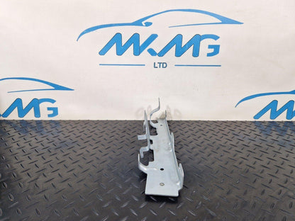 14-21 MERCEDES BENZ C220 W205 GENUINE LEFT SIDE N/S BOOT BRACKET A2056914300