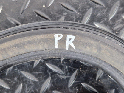16-19 AUDI A4 B9 AVANT ULTRA SE LEFT SIDE DOOR RUBBER SEAL 8W9833721
