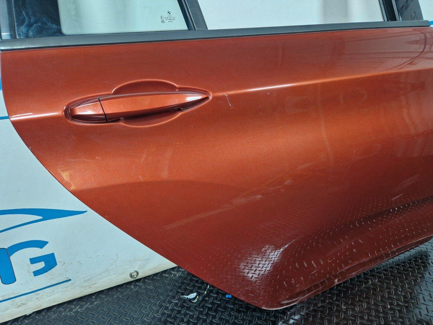 14-21 BMW 2 SERIES GRAN TOURER F46 REAR RIGHT O/S/R COMPLETE DOOR (DAMAGED)