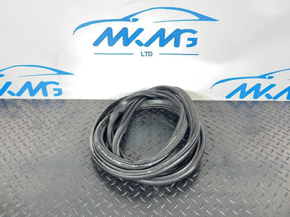 BMW 3 SERIES F31 GASKET SEAL RUBBER TAILGATE BOOTLID TRUNK 7263092