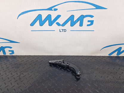 14-23 MERCEDES VITO W447  SLIDING DOOR TOP UPPER ROLLER RIGHT SIDE A4477600147