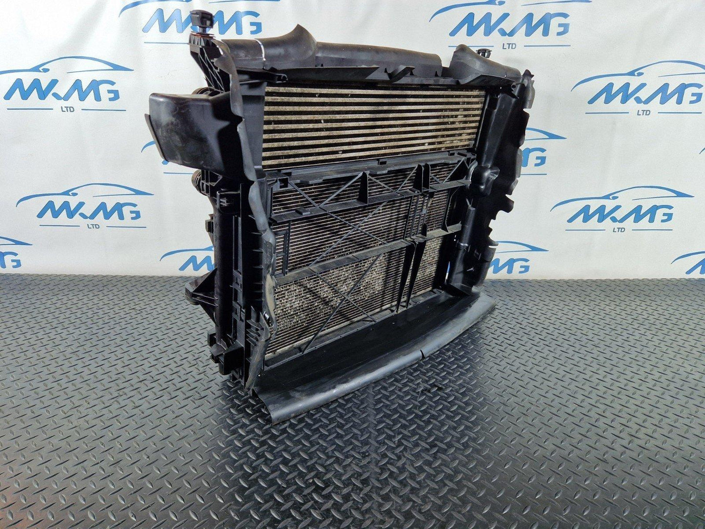 14-23 MERCEDES VITO W447 1.6L DIESEL OM622.951 COMPLETE RAD PACK A4475010201