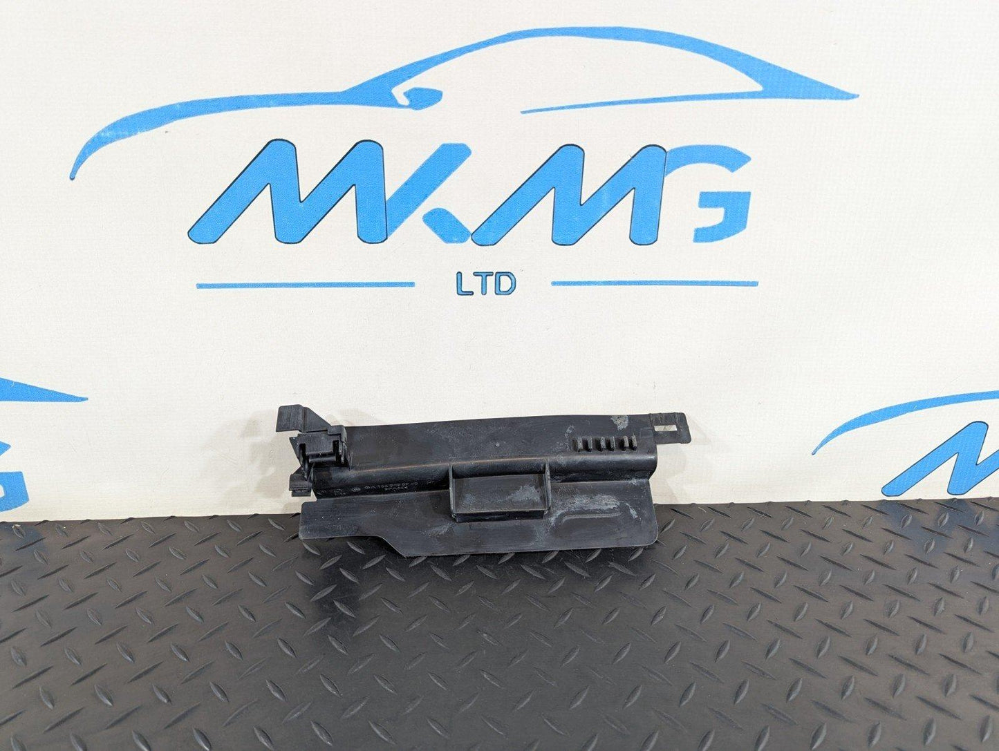 11-19 MERCEDES BENZ ML W166 GENUINE BRAKE LINE BRACKET A1665455940