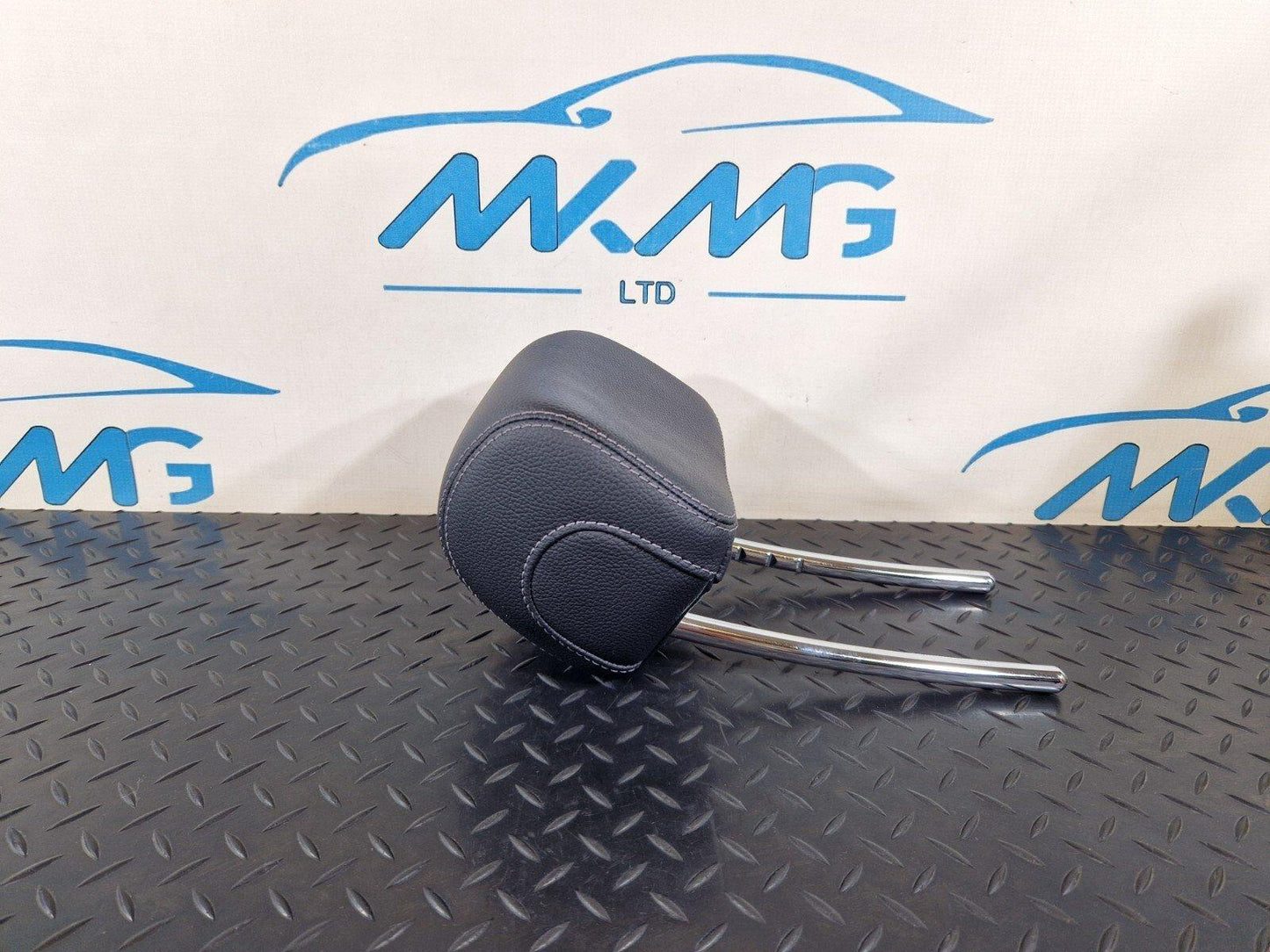 14-21 MERCEDES BENZ C300h W205 GENUINE SEAT HEADREST REAR LEFT RIGHT N/O/S