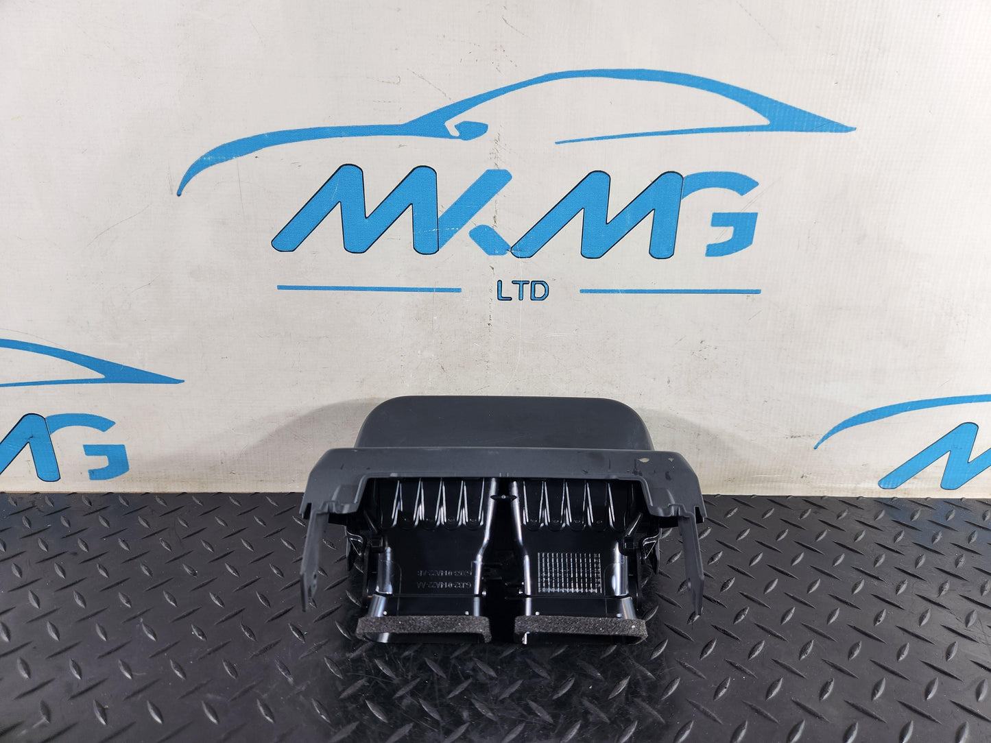 Land Rover Range Rover Evoque L551 Rear Centre Console Vents Trim K8D2-67448-A