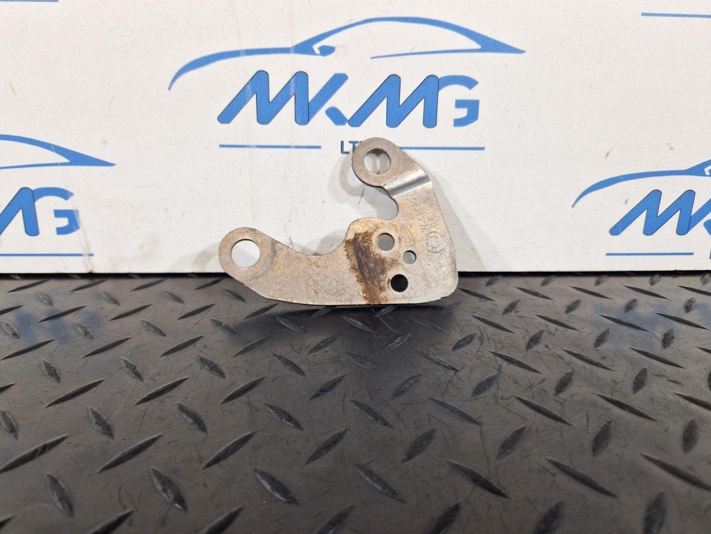 14-16 BMW 2 SERIES F22 OEM ENGINE CATALYTIC CONVERTER BRACKET HOLDER 7643425