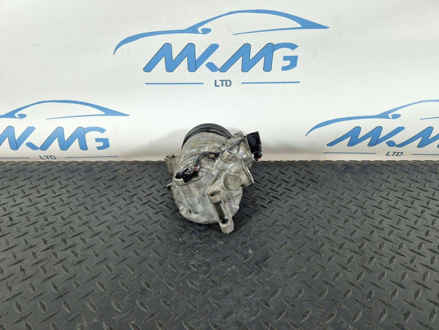 15-18 AUDI A7 4G GENUINE OEM AIR CONDITIONING COMPRESSOR PUMP 4M0820803L