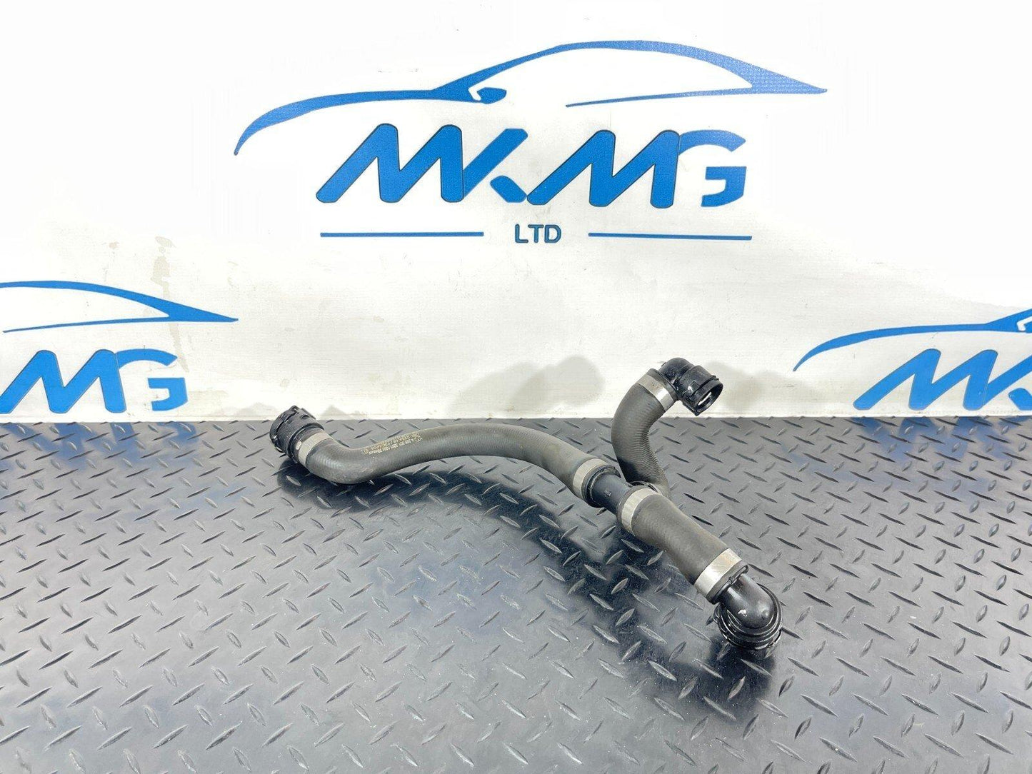 14-21 MERCEDES BENZ C350e W205 GENUINE WATER COOLANT HOSE PIPE A2055013291