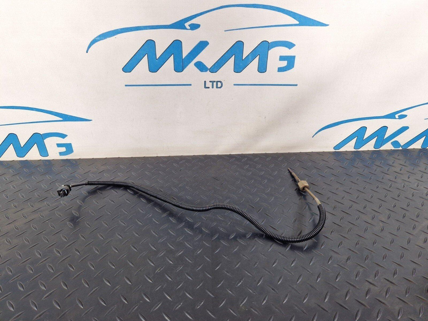 14-21 MERCEDES BENZ C300h W205 OEM EXHAUST GAS TEMPERATURE SENSOR A0009059705