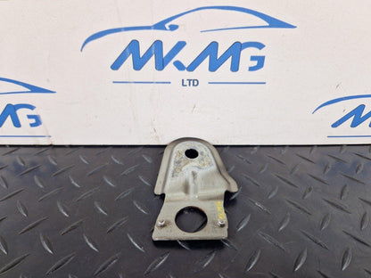 16-19 AUDI A4 B9 GENUINE OEM FRONT LEFT N/S FENDER MOUNT BRACKET 8W0821467