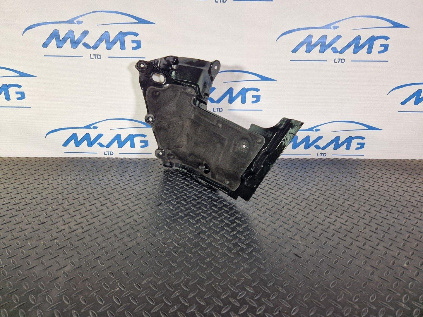 14-21 MERCEDES-BENZ C-CLASS C250D W205 ENGINE COMPARTMENT WALL COVER A2056200040