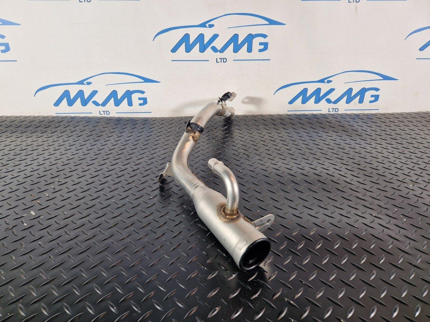 19-ON RANGE ROVER EVOQUE L551 FUEL TANK FILLER PIPE NECK K8D29032EC