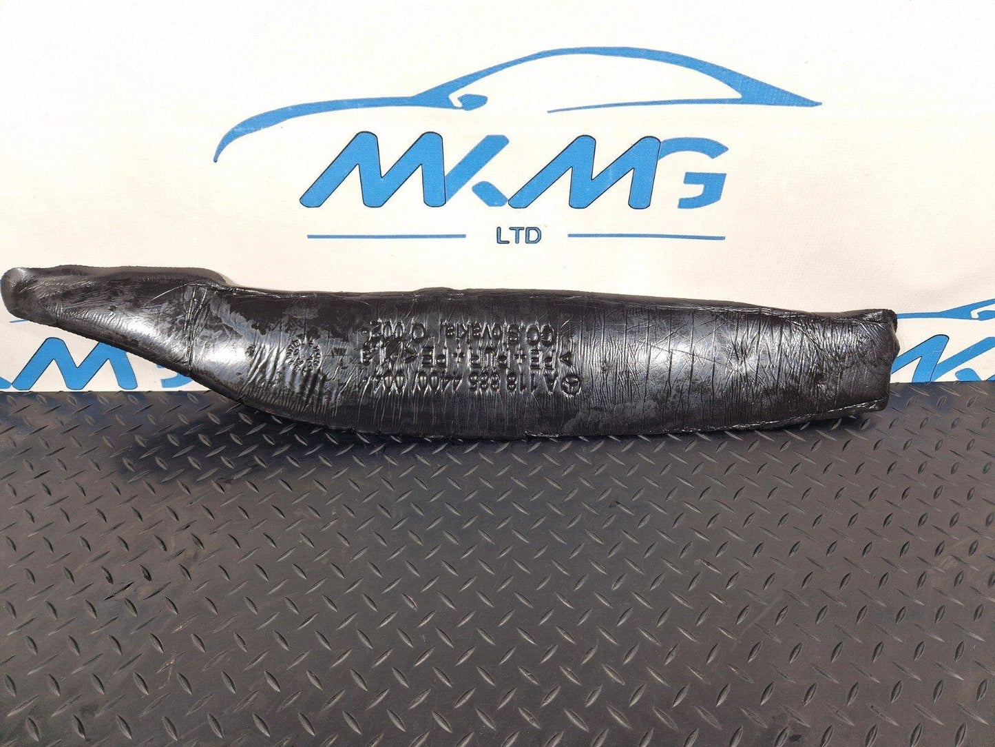 19-ON MERCEDES BENZ CLA C118 FRONT FENDER ABSORBER RIGHT SIDE A1188854400