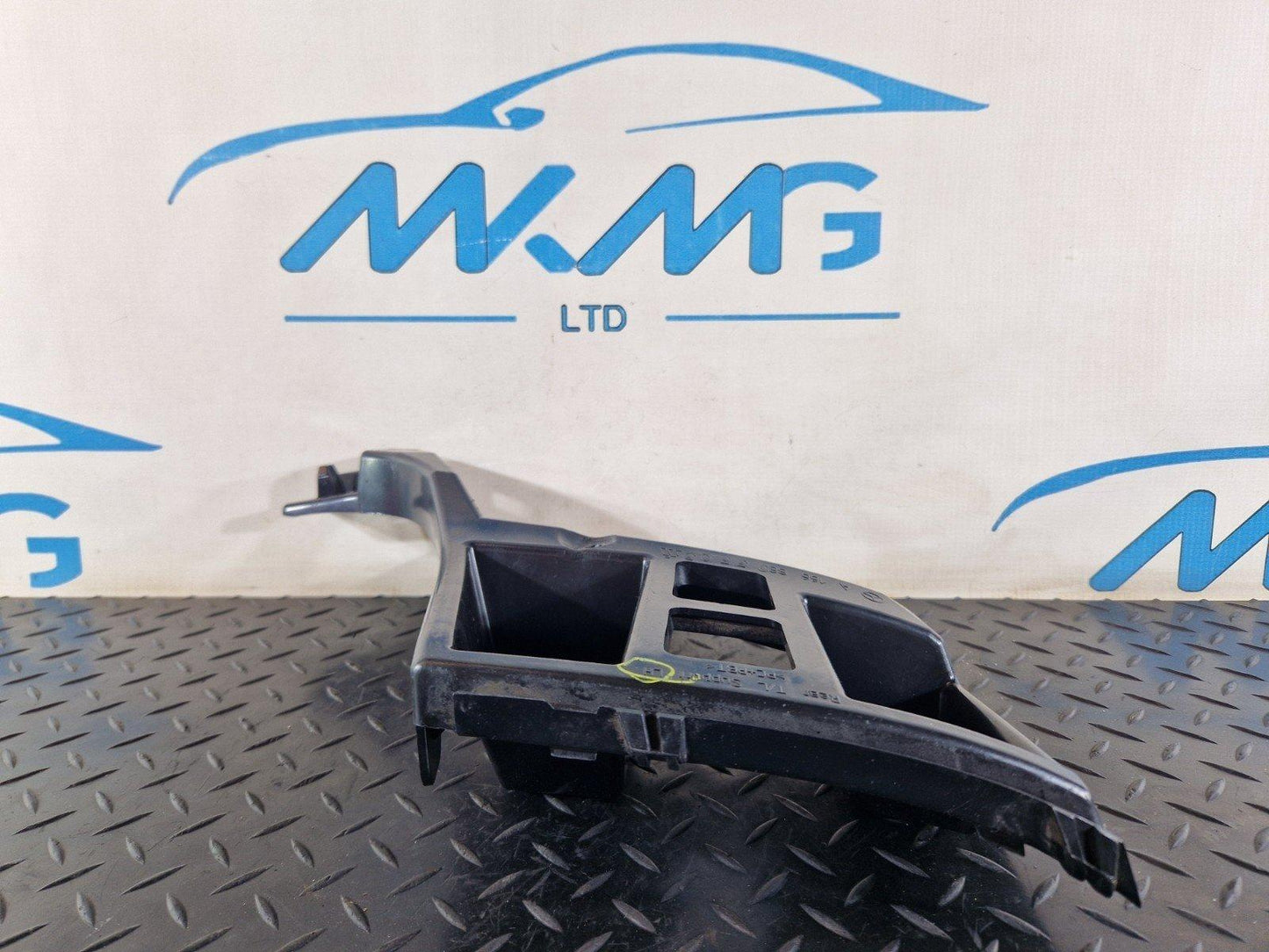 11-19 MERCEDES BENZ ML W166 REAR BUMPER LEFT SIDE BRACKET A1668803303