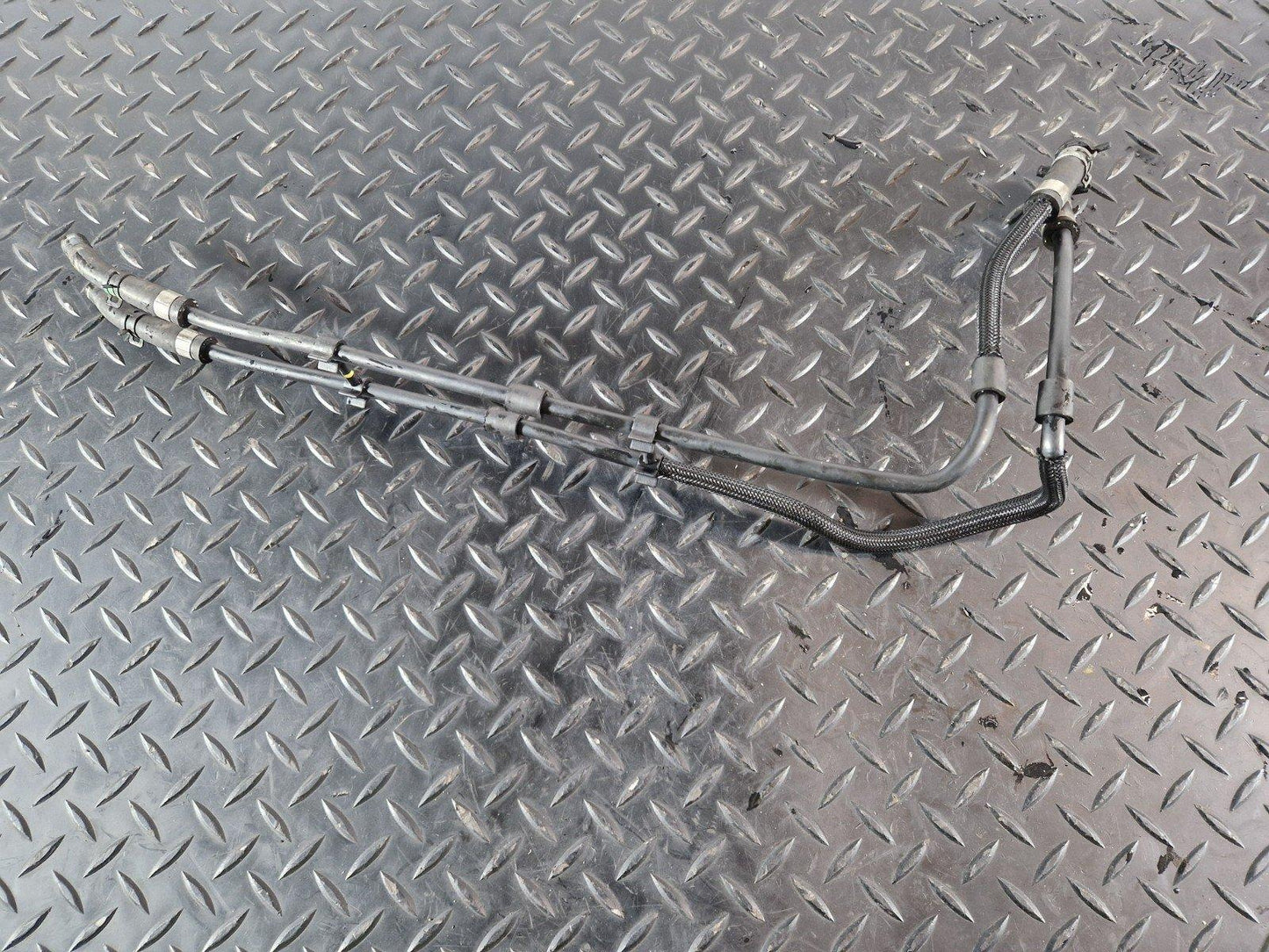 12-18 AUDI A6 C7 COOLANT HOSE PIPE LINE 04L122152