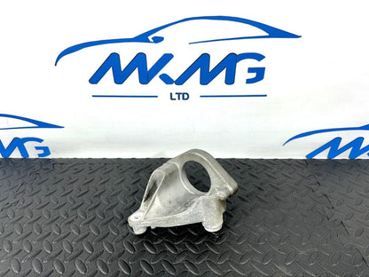 12-18 MERCEDES A-CLASS W176 1.5 GENUINE RIGHT SIDE DRIVESHAFT MOUNT A6072050201