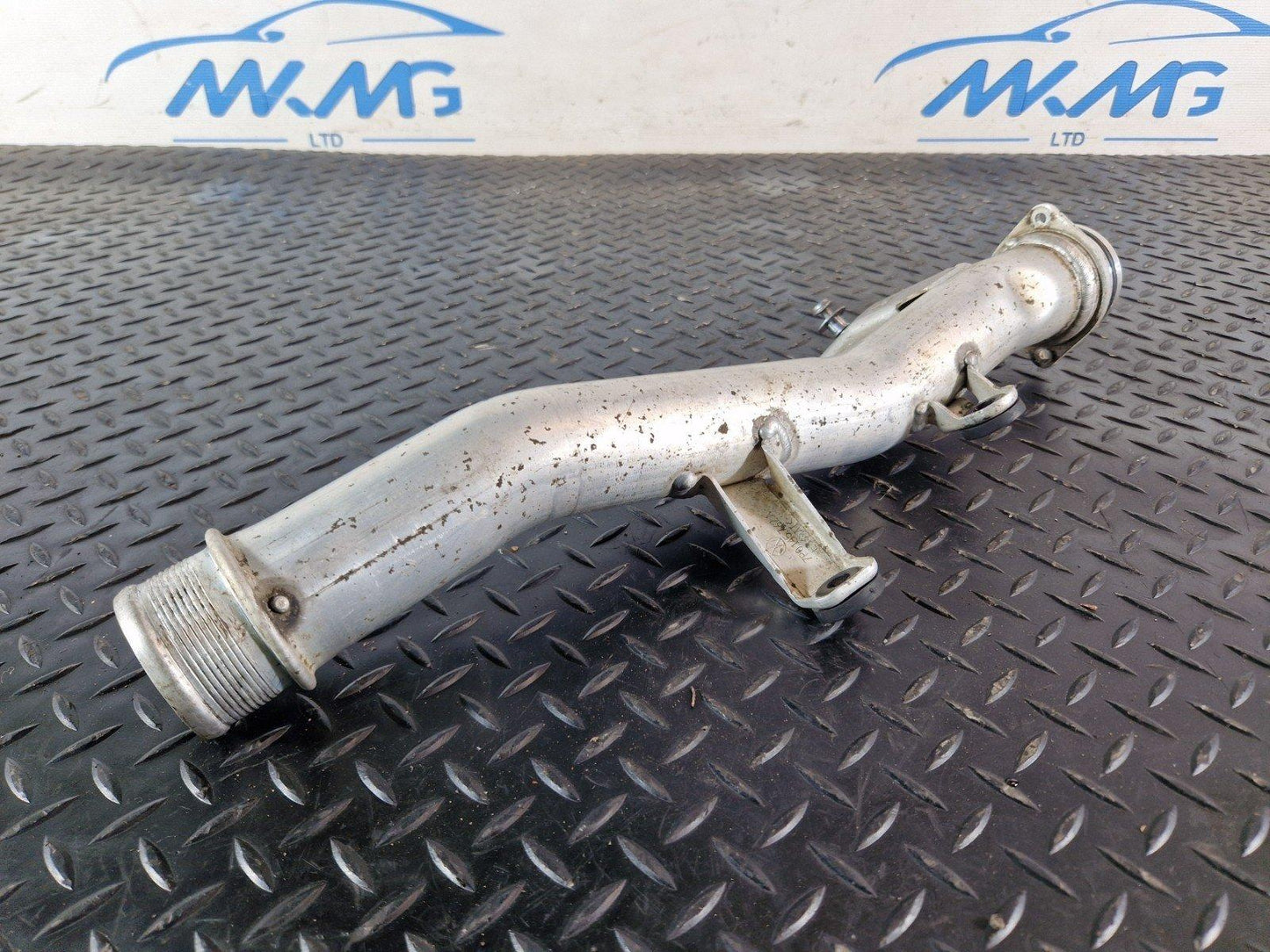 10-18 VW TOUAREG 7P GENUINE INTERCOOLER PIPE HOSE 7P0145762A