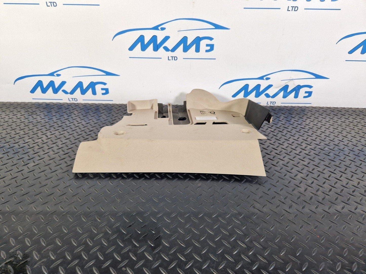 12-18 BMW 3 SERIES F30 F31 GENUINE COVER TRIM PPANEL FOOT CONTROL OYSTER 9218566