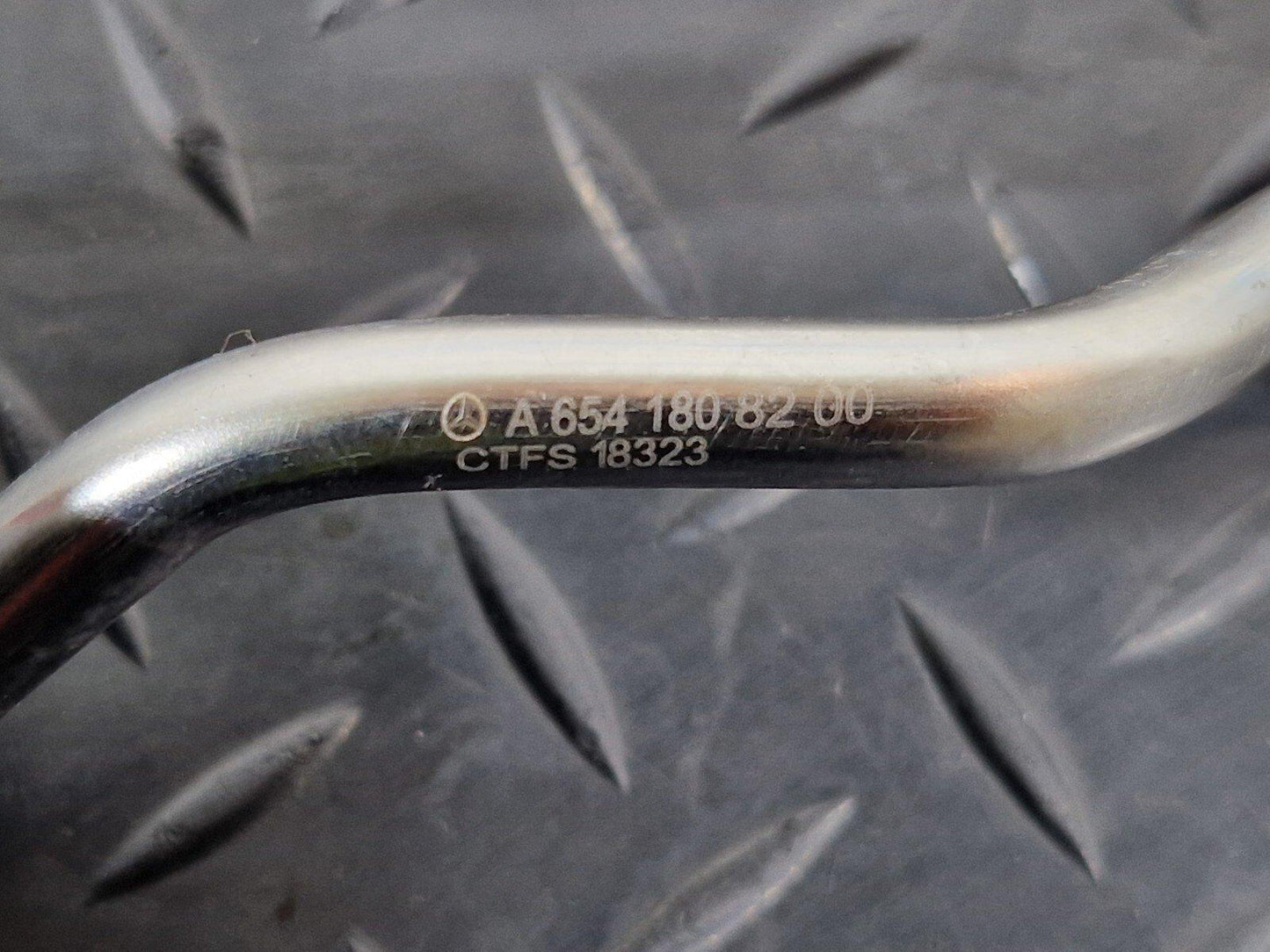 19-ON MERCEDES BENZ B CLASS W247 TURBO OIL FEEED LINE PIPE A6541808200