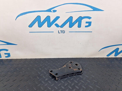 14-21 MERCEDES BENZ C200d W205 REAR AXLE SUBFRAME RIGHT STOP PLATE A2053520800