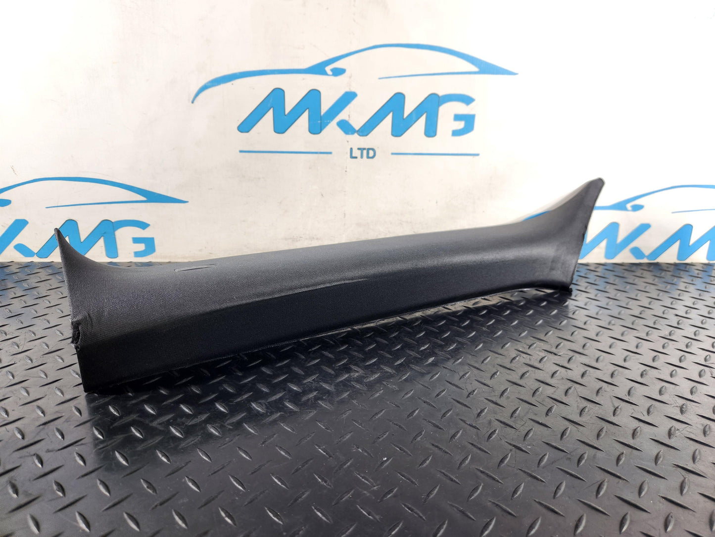 Range Rover Evoque L551 Genuine A-Pillar Trim Panel Damaged K8D2-03511-AE8PVJ