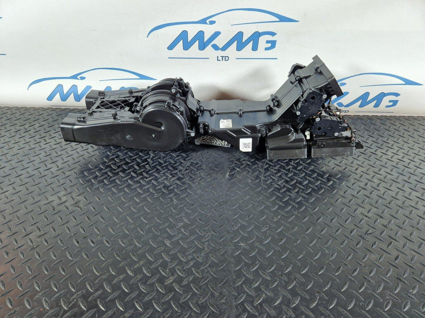10-17 AUDI A8 4H HEATER AIR CON BLOWER FAN MOTOR HOUSING 4H0819351C
