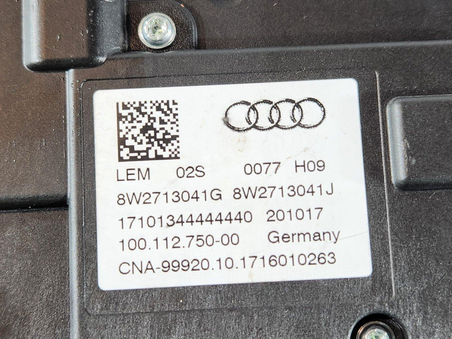 16-19 AUDI A4 B9 AUTOMATIC GEAR STICK SHIFTER SELECTOR 8W2713041G