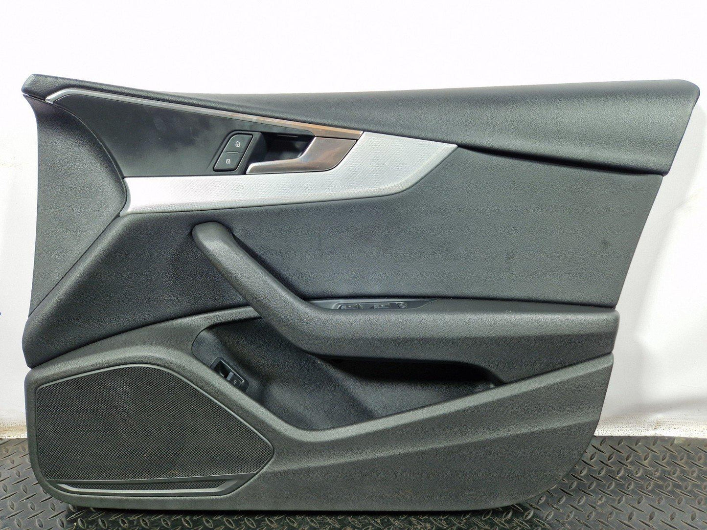 16-19 AUDI A4 B9 GENUINE FRONT RIGHT O/S BLACK LEATHER DOOR CARD & SWITCHES