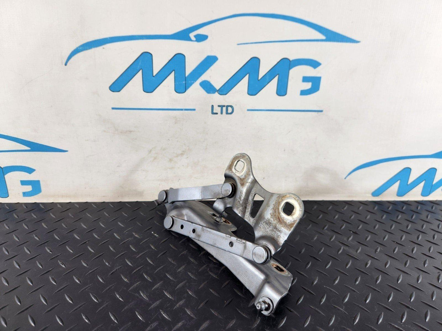 13-23 RANGE ROVER SPORT L494 DRIVER SIDE RIGHT FRONT BONNET HINGE
