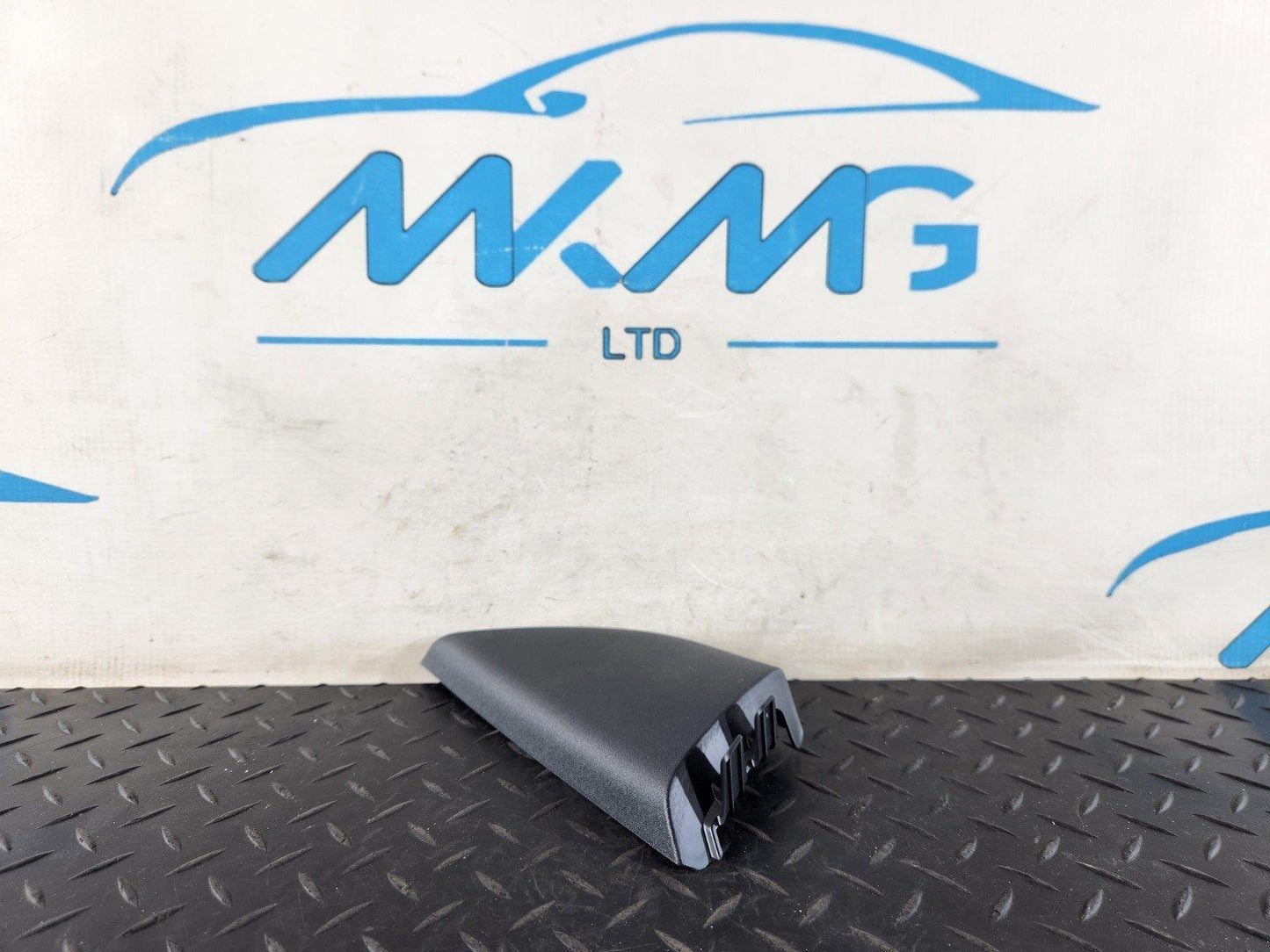 19-ON MERCEDES BENZ B CLASS W247 FRONT LEFT N/S MIRROR COVER TRIM A2477203700