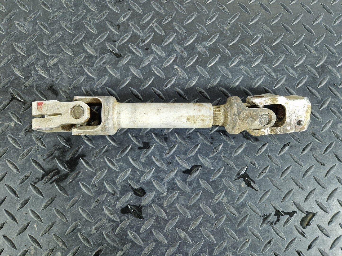 18-ON MERCEDES BENZ SPRINTER W910 FWD LOWER STEERING JOINT A9104603900