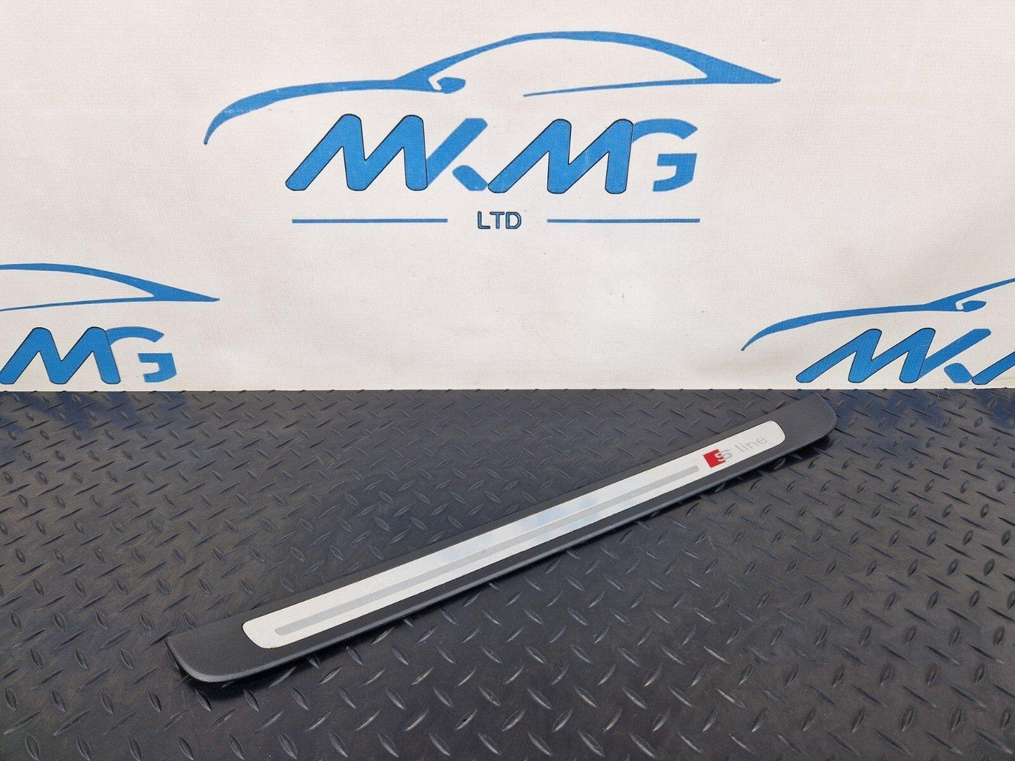 12-18 AUDI A6 C7 DOOR ENTRY SILL KICK PLATE COVER FRONT LEFT SIDE 4G0853373