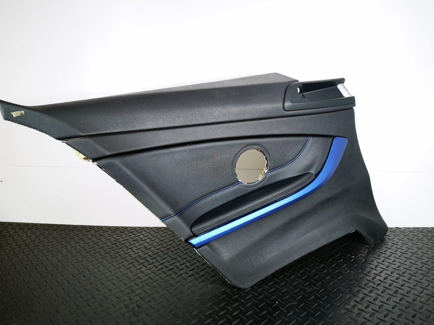 14-20 BMW 4-SERIES M-SPORT F32 GENUINE REAR LEFT PASSENGER SIDE INERRIOR PANEL