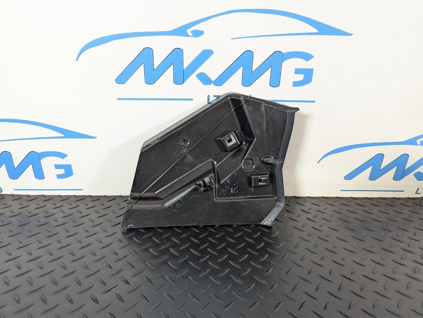 11-19 MERCEDES BENZ ML W166 GENUINE REAR LEFT N/S DOOR LOCK COVER A1667330708