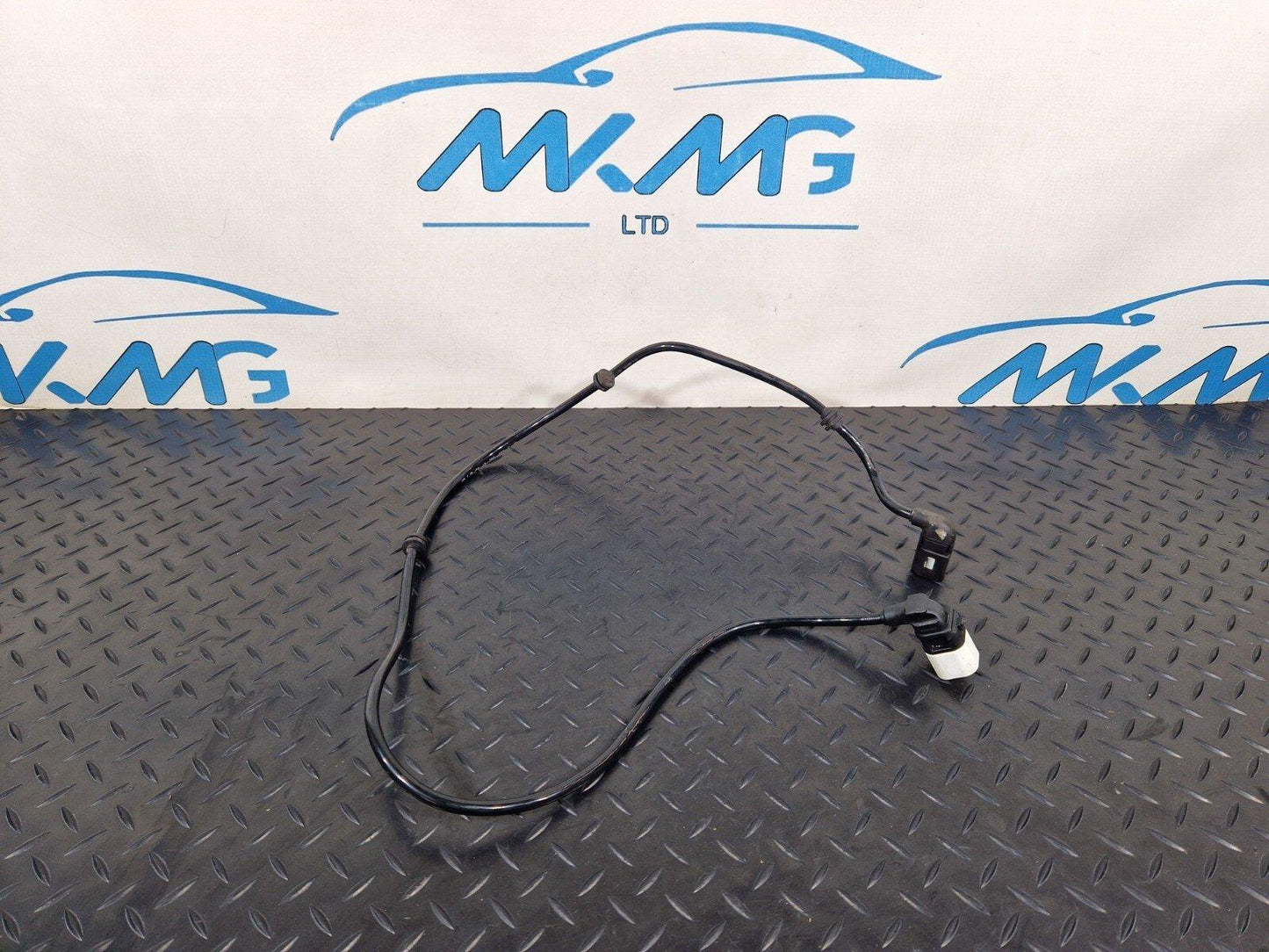 14-21 MERCEDES C-CLASS C250D W205 REAR LEFT BRAKE PAD WEAR SENSOR A2055404106