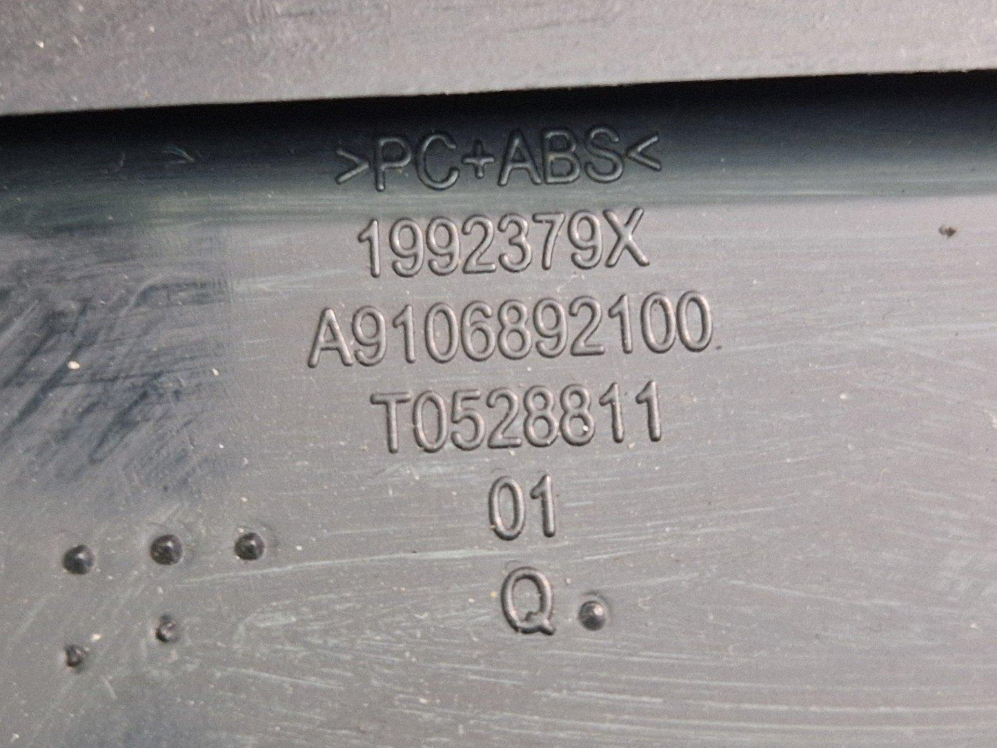 GEAR SHIFTING COVER MERCEDES SHIFTING ARM FRAME COVERING HOLDER A9106802401